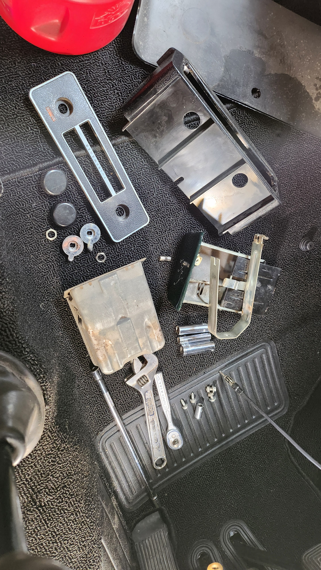 Parts Removed to Get To Speaker.jpg