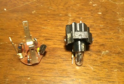 brake warning light disassembled.jpg